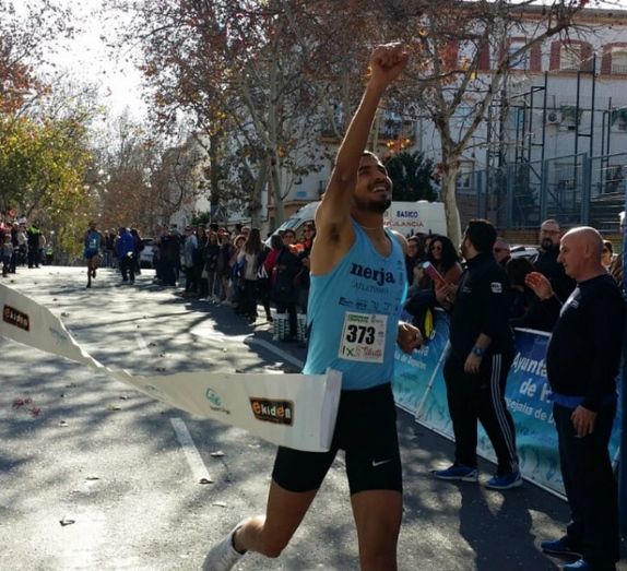 Zakaria Boufaljat y María Forero, los mejores en la San Silvestre de Huelva