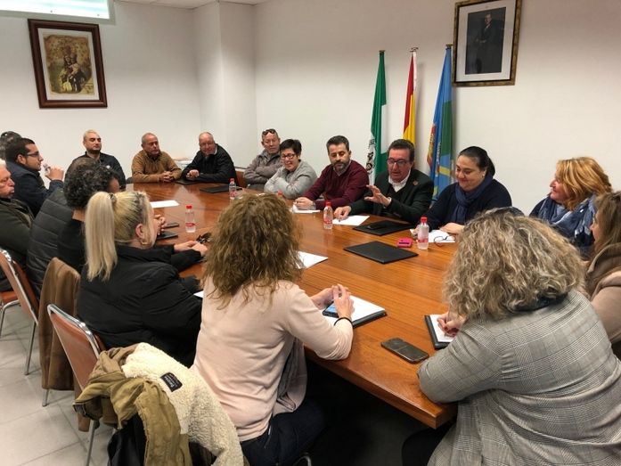 González afirma que el sector pesquero “tendrá un aliado” en el nuevo gobierno del cambio en Andalucía