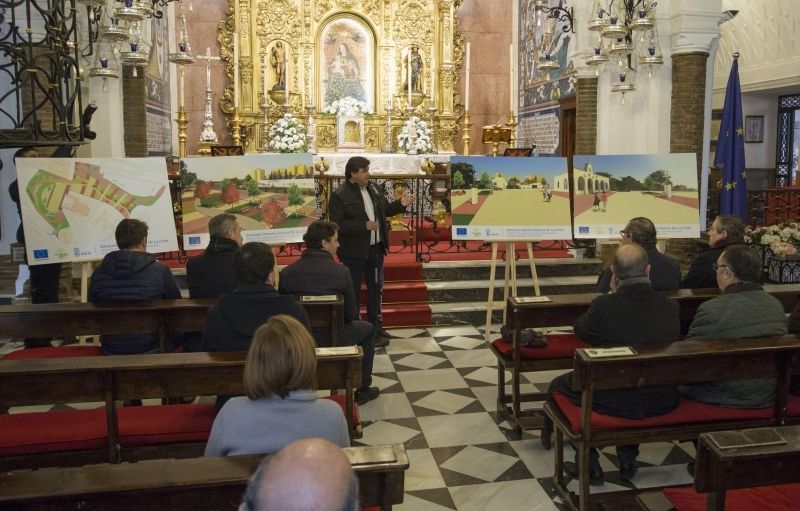 El alcalde presenta a bombo y platillo el proyecto de remodelación del entorno del Santuario de la Cinta
