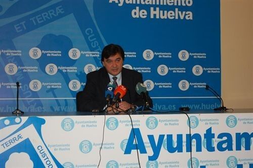 El PSOE dice que el PP en el Ayuntamiento acaba el año 'deteriorando los servicios públicos y destruyendo empleo'