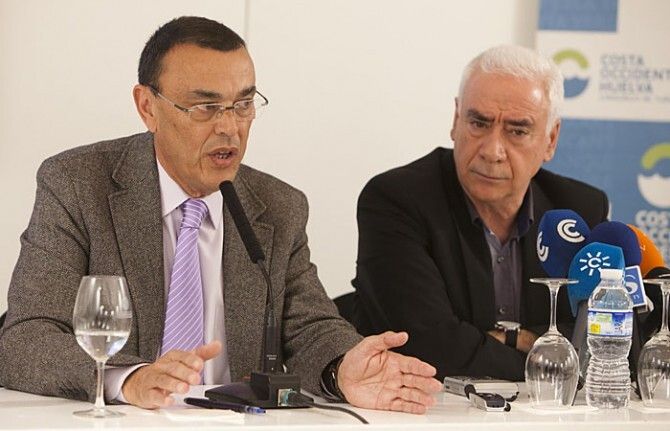 La variedad de la oferta de la Sierra y la moda flamenca, protagonistas de la segunda jornada