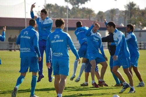 Quillo y Ximo por Cifu y Matamala, cambios en la lista para Cartagena y Vega no está inscrito