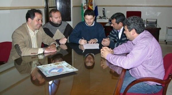 Abrir una empresa en San Juan del Puerto será más barato, más fácil y más claro