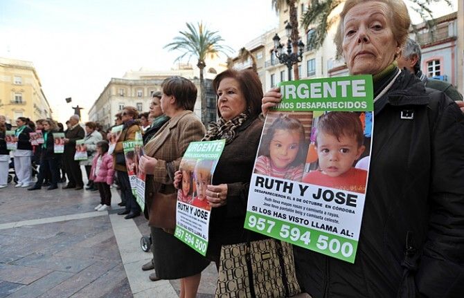 Ruth Ortiz encabeza una semana más la concentración para pedir el regreso de sus hijos