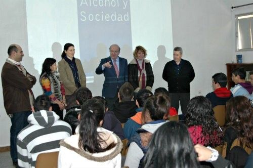 Más de 1.600 estudiantes reciben información sobre los efectos del consumo de bebidas alcohólicas