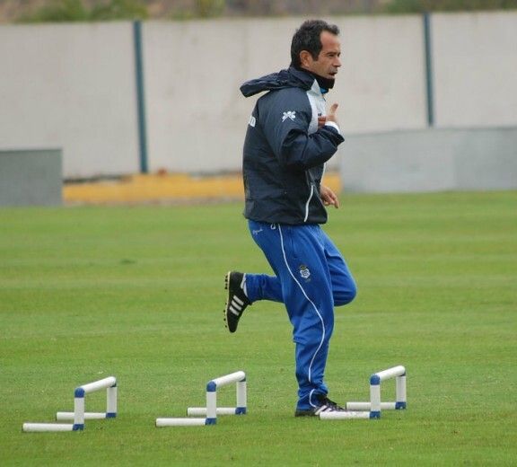 Cervera: “Álamo no está y no lo vamos a tener este domingo”