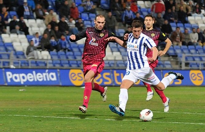 El manual de Cervera puede de nuevo con el Hércules (1-0)