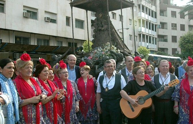 Más de 1.500 trabajos de 'Cultura en los Barrios' se exponen en la Casa Colón