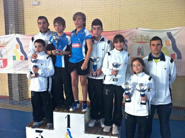 Ocho canteranos Sub11 y Sub13 del IES La Orden compiten este fin de semana en Humilladero