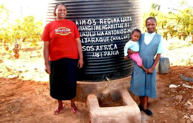 El colegio Antonio Guerrero de Aljaraque instala un tanque de agua en el Cuerno de África