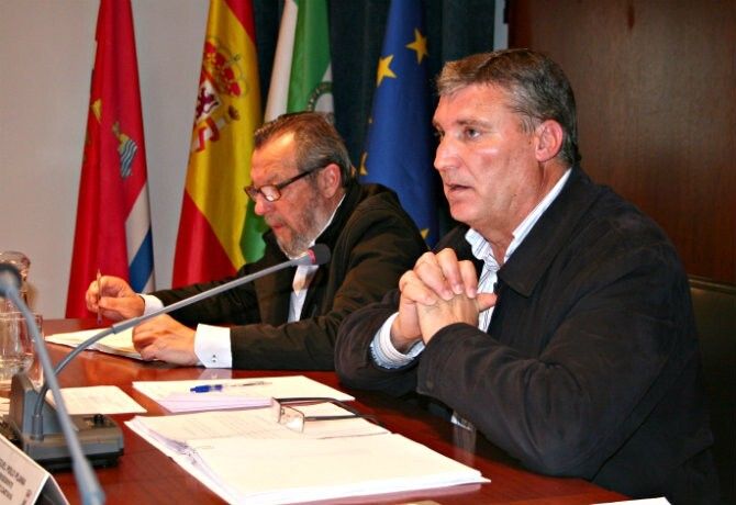 El pleno de Cartaya aprueba el plan de ajuste que supondrá un ahorro de nueve millones en diez años