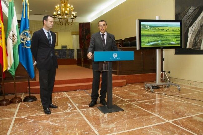Diputación y campos de golf promocionan este deporte para romper la estacionalidad