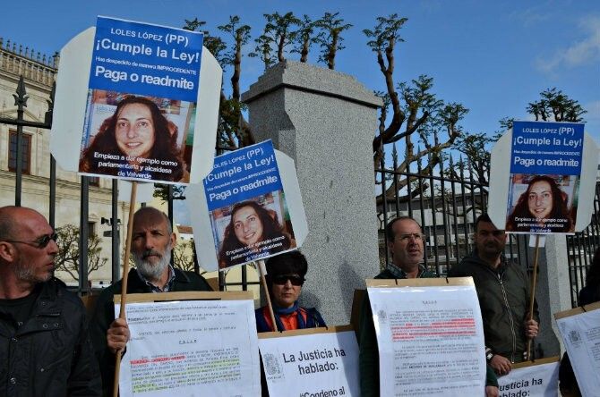 Los despedidos le exigen a la alcaldesa de Valverde que 'cumpla la ley'