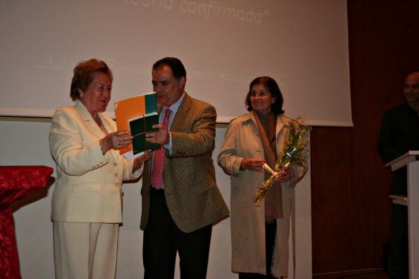 Eumelia Sanz gana el certamen de Narrativa de La Palma y Juan Lorenzo Collado el de Poesía