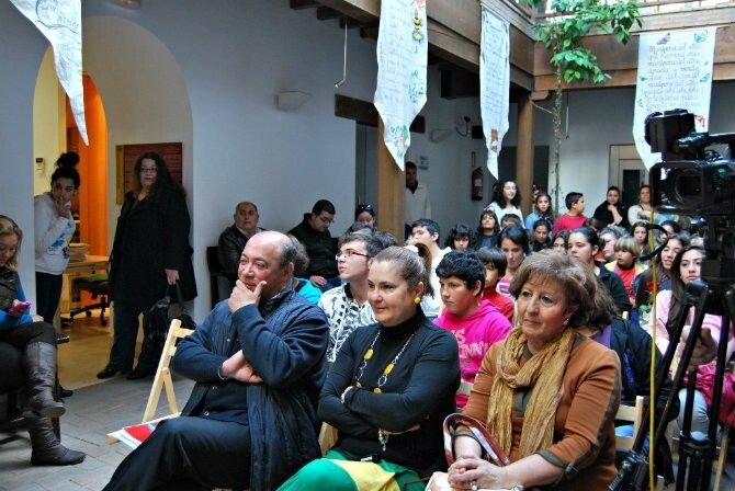 La Asociación Cultural 'Figarilla Teatro' de Isla estrenará la obra 'El Fantasma de la ópera'