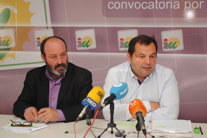 IU se suma al Manifiesto para la inclusión del puerto en el Corredor Mediterráneo e insta al PSOE a que lo haga