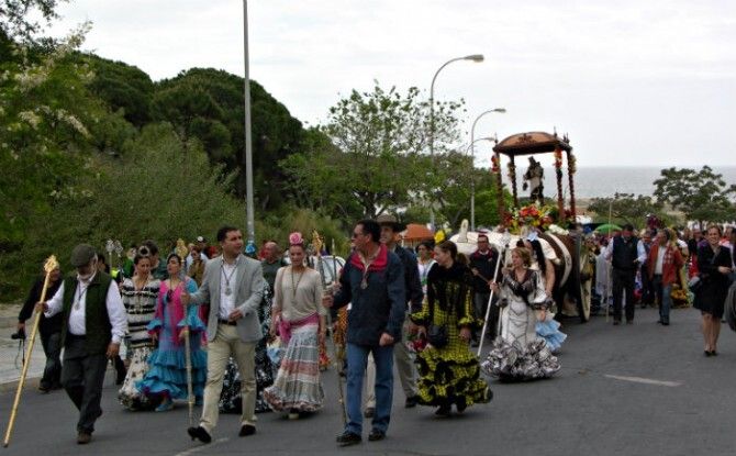 Mazagón vibró con la Romería del Carmen