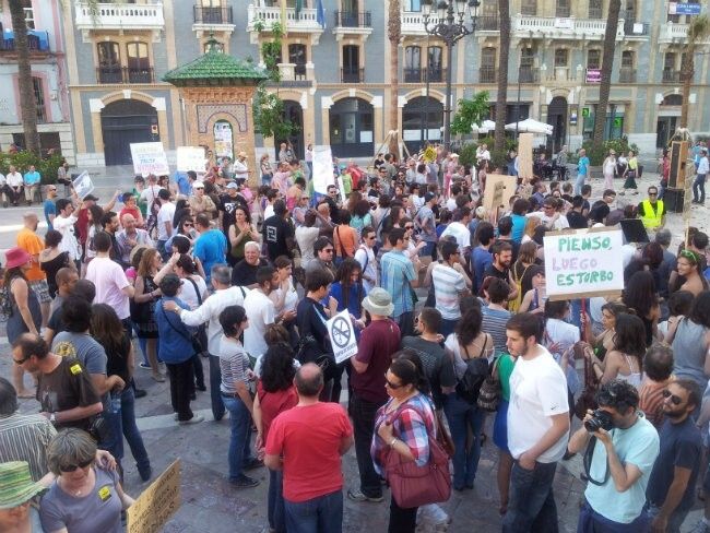 El movimiento 15-M vuelve con fuerza a las calles de Huelva