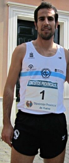 Un pletórico Emilio Martín también triunfa en el tartán