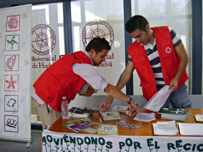 Cruz Roja Juventud lleva a toda la provincia diversas acciones de concienciación medioambiental