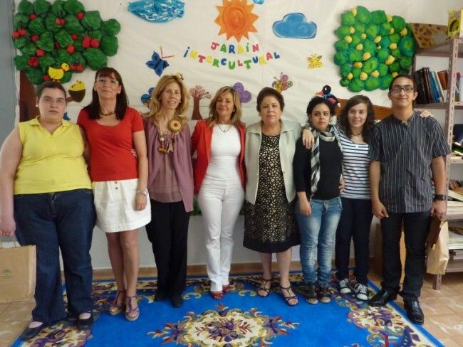 El aula de Salud Mental del Hospital Vázquez Díaz celebra la fiesta de clausura del curso escolar