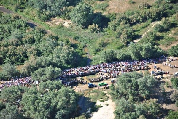 Ascienden a 793 las asistencias sanitarias en El Rocío, ninguna grave