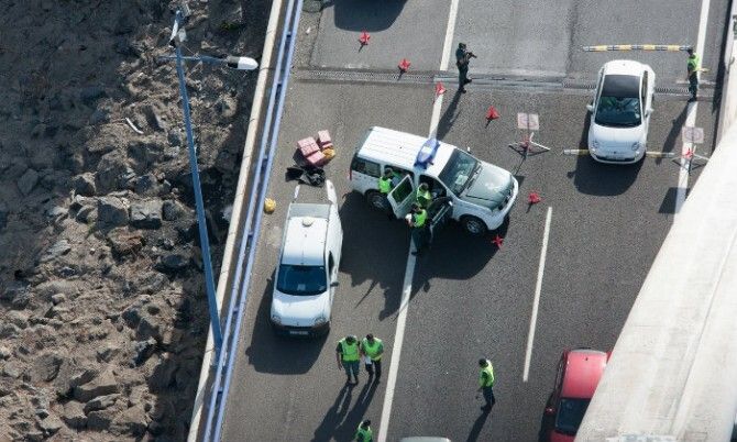 La Guardia Civil se incauta 1.000 cajetillas de tabaco rubio de contrabando en la A49 a la altura de Gibraleón