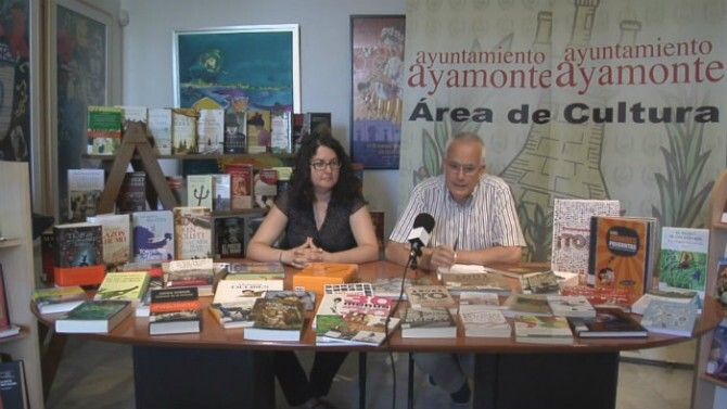 La biblioteca de Ayamonte da la bienvenida a los nuevos fondos bibliográficos
