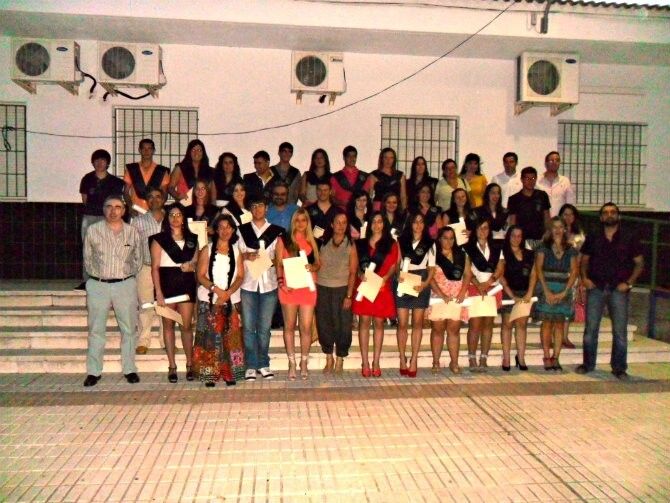 El IES Campo de Tejada despide a los alumnos de 2º de Bachillerato con una fiesta de graduación