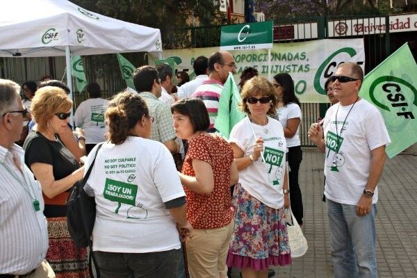 Los recortes en Educación provocan el caos en la organización del próximo curso