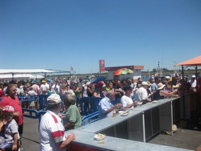 Punta acogió un año más la tradicional Sardiná en honor a la Virgen del Carmen