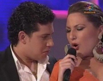 Laura Gallego y Antonio Cortés se suben al escenario de Isla Cristina