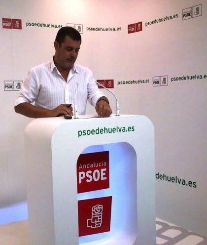 El PSOE reprocha al Gobierno que 'apalee' a los andaluces y 'castigue' a los jóvenes que saldrán del Plan Prepara