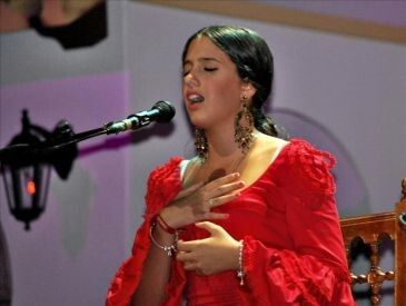 La onubense Beatriz Romero gana 'El Melón de Oro' del Festival de Cante Flamenco de Lo Ferro