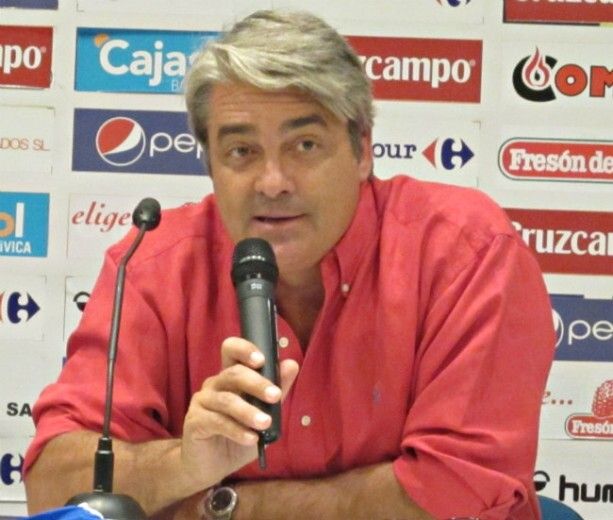Iturbe: 'Esperamos que se cierre hoy lo del delantero'