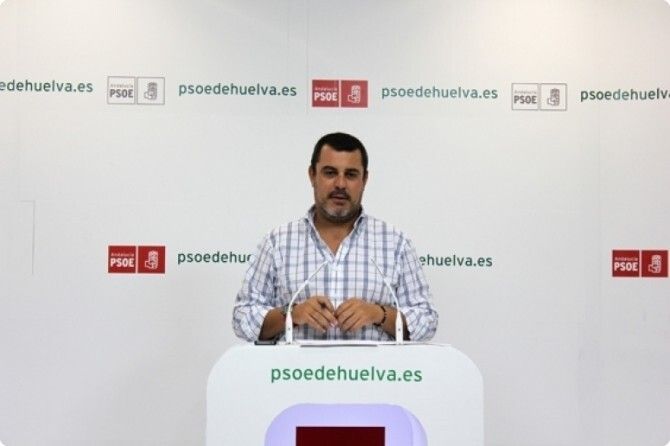 El PSOE aplaude las políticas educativas de la Junta que 'ha permitido una ausencia de problemas al inicio de curso'