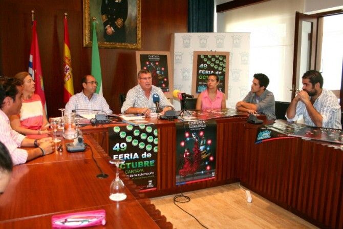 La presentación del cartel y la revista inician la cuenta atrás para la Feria de Octubre