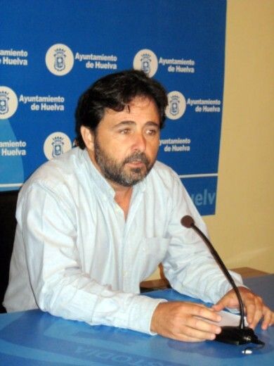 El PSOE propone un fondo de emergencia social 'destinado a protocolo y reduciendo tenencias de alcaldía'