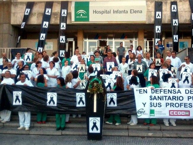 Los sindicatos se unen en una jornada de luto por la “muerte de la sanidad pública”