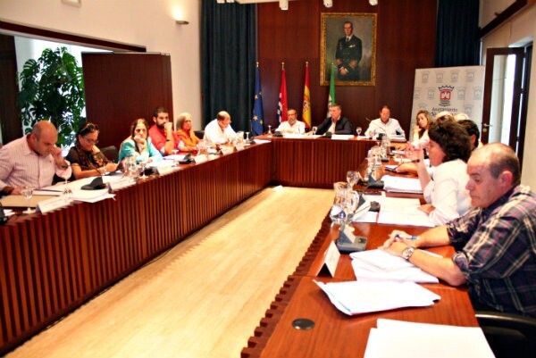 El Ayuntamiento de Cartaya muestra su apoyo a los ALPES y a los regantes