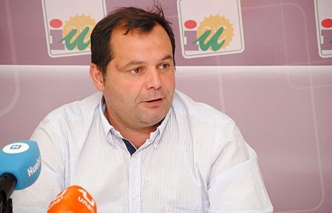 IU pide a Toscano que no utilice el dinero de MAS para pagar despidos