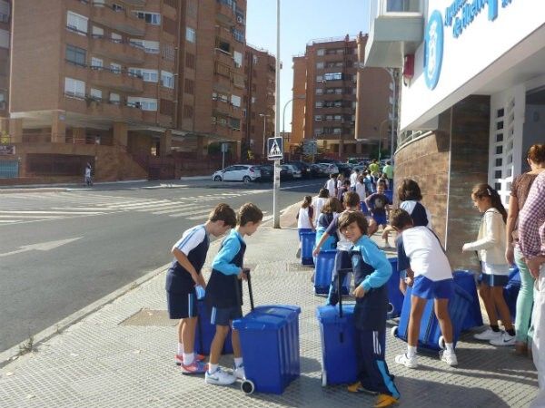120 escolares participan en el primer ciclo de talleres de reciclaje del Ayuntamiento de Huelva