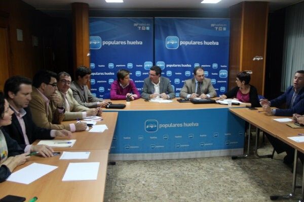 El PP elabora un borrador con las inversiones 'irrenunciables' en los Presupuestos de la Junta