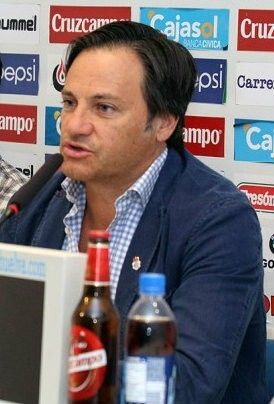 Iñigo Moreno: 'Contra los rivales de arriba nos está costando'