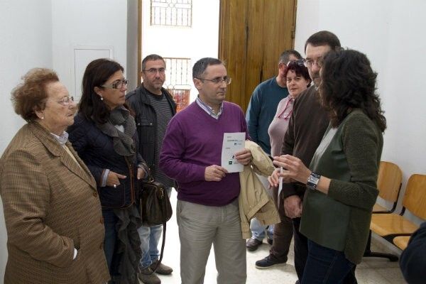 La Diputación organiza en Calañas un curso para los voluntarios que ayudan a personas con demencias