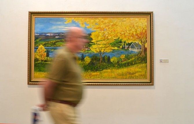 La Asociación 'Enrique Montenegro' aúna arte y agua en la Casa Colón