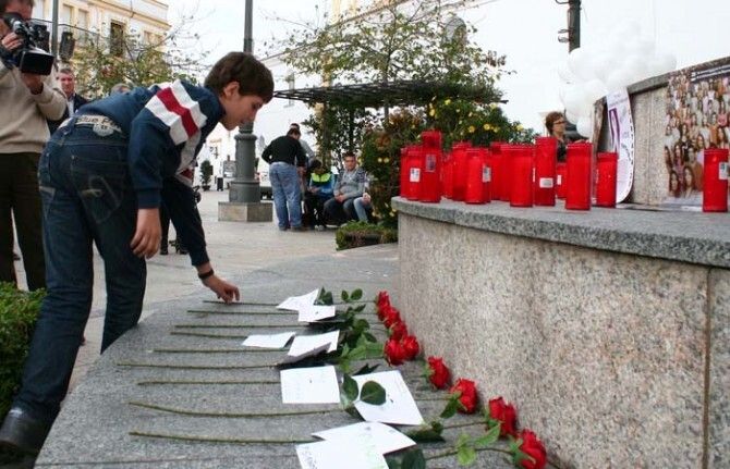 Cartaya alza su voz contra la violencia hacia la mujer