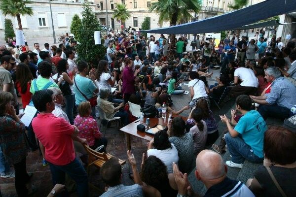 El 15-M se suma a la iniciativa ‘Graba tu pleno’t