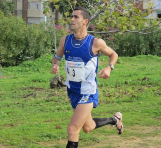 Adrián Andivia y María José López triunfan en el Cross Parque Moret