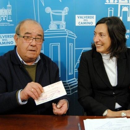 Valverde destina 3.000 euros a Cáritas